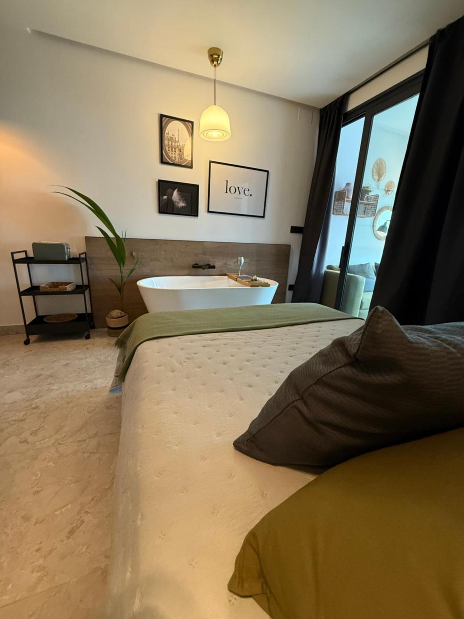 مبيت وإفطار كاستيل دي فيرو Victoria Loft المظهر الخارجي الصورة