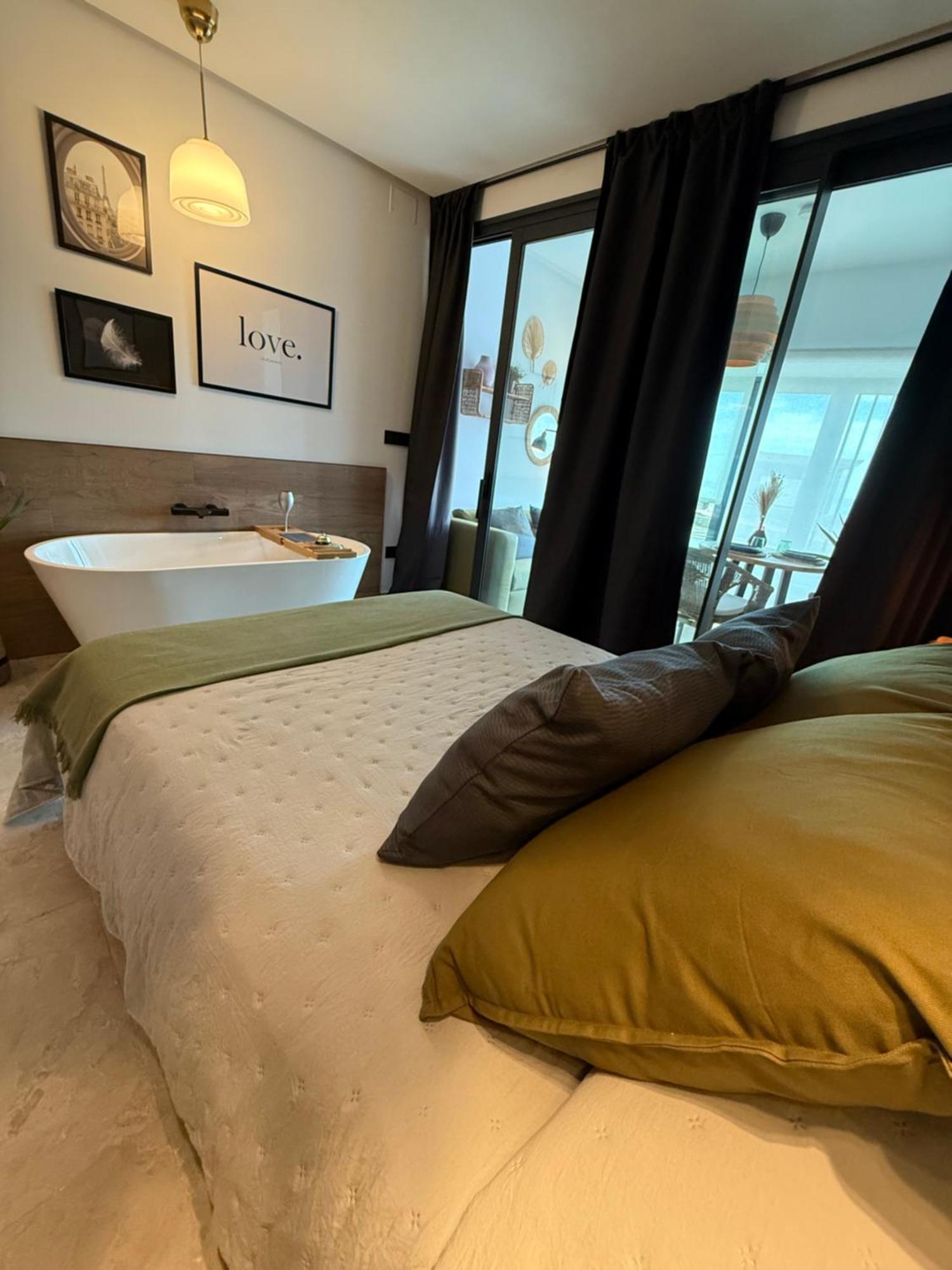 مبيت وإفطار كاستيل دي فيرو Victoria Loft المظهر الخارجي الصورة